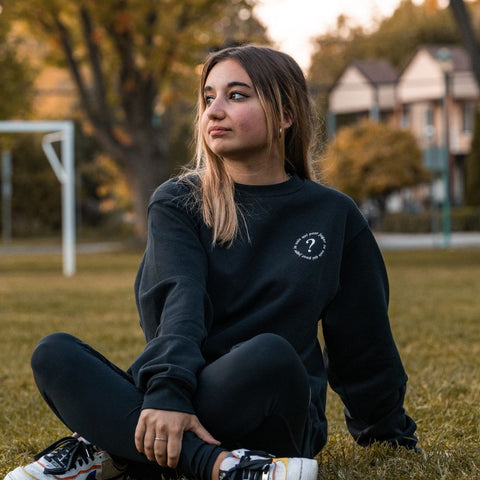 Crewneck Noir "Mon corps est une œuvre d'art"