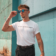 Charger l'image dans la galerie, MÉGA-VENTE T-shirt "Je suis qui pour juger?"
